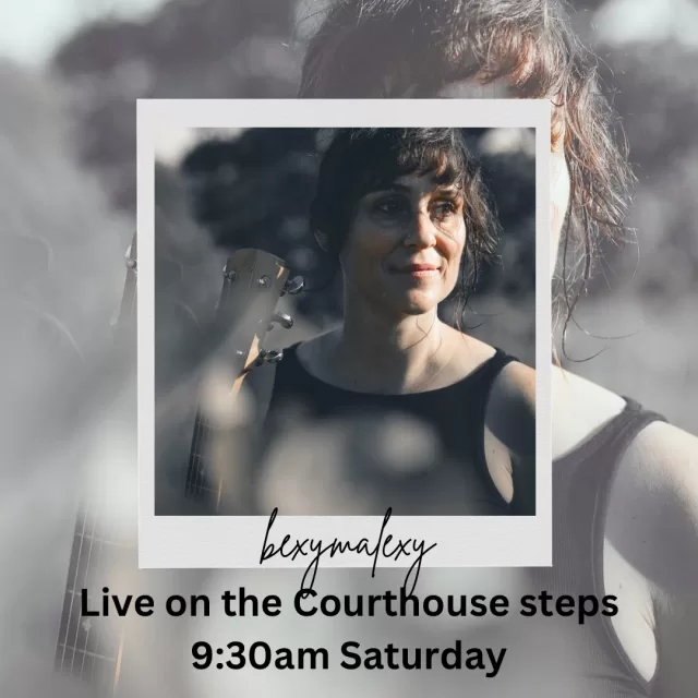 BROOME MARKETS SAT & SUN 8-1PM
Come on down, wander the stalls, get yourself a coffee, sit on the grass and listen to @bexymalexymusic 

 #localart #localartists #broomefoodies #broomewa #buylocal #visitbroome #broometime #supportlocal #broomemarkets